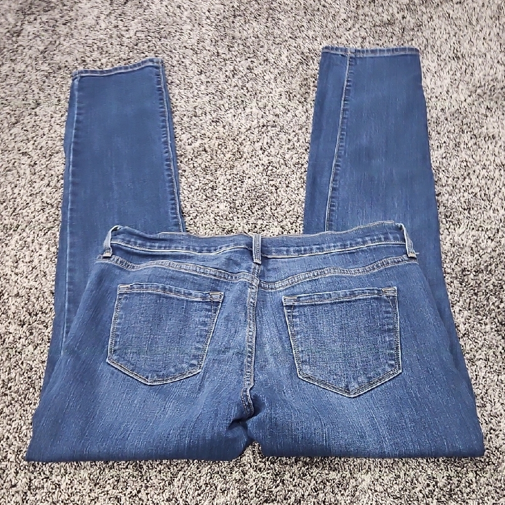 Old Navy Women's Curvy, Skinny Jeans, Size 10 - Picture 9 of 9